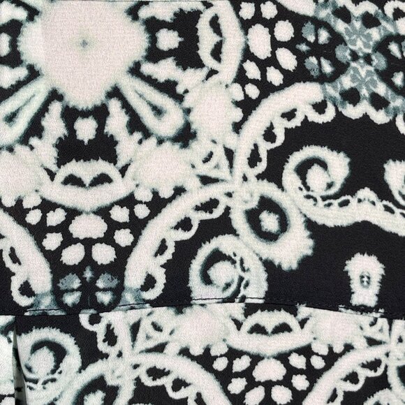 Est. 1946 Tunic Top Knit Stretch Size 18/20 Black White Teal V-Neck - Picture 4 of 8